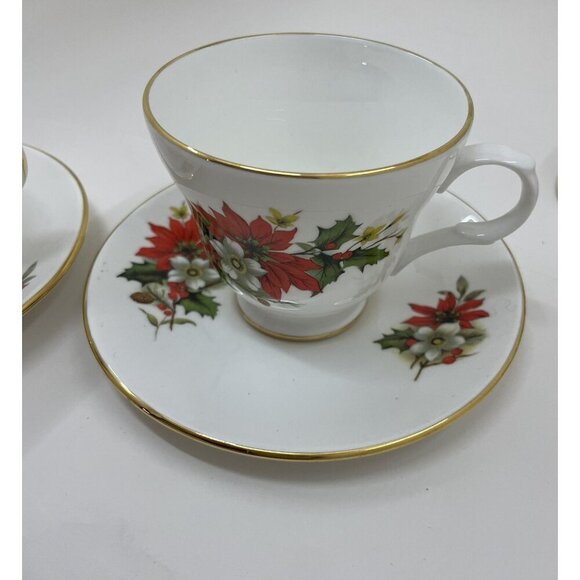Sadler Wellington Bone China Poinsettia Tea Cups & Saucers Set of 2 Holiday - Picture 5 of 10